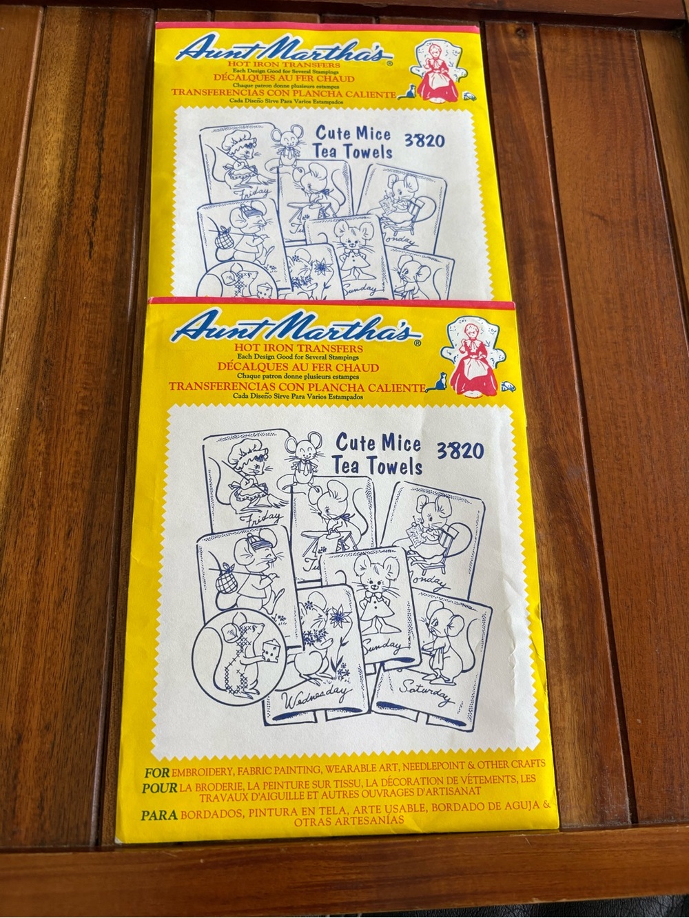 Vtg aunt Martha’s 3820 Cute Mice Tea Towels Hot Iron embroidery Transfers